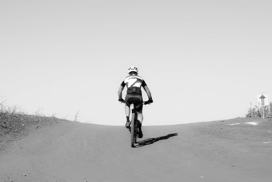 Bike Fit Basics at Home: Fix Saddle, Reach, and Cleats