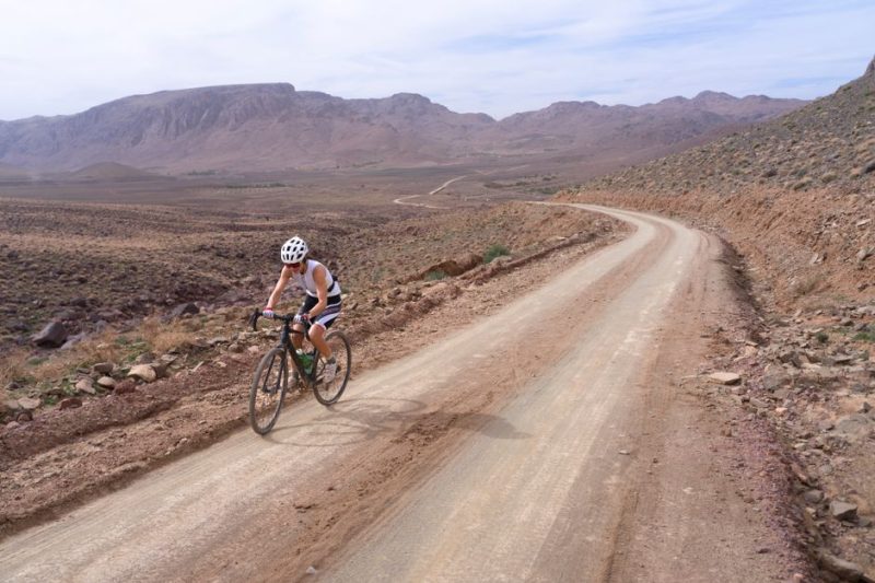 Gravel Tire Pressure in Cold Weather That Feels Predictable