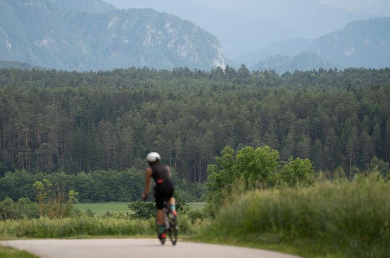 Five Cold-Weather Cycling Base Layers That Stay Dry
